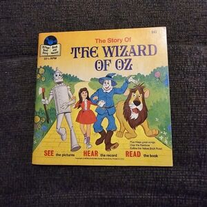 The Story of The Wizard of Oz 45 Record & Book